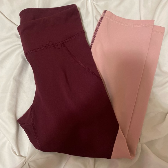 Cute burgundy and pink leggings - Picture 1 of 2